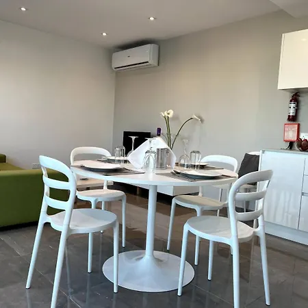 Private Pool For Your In Appartement