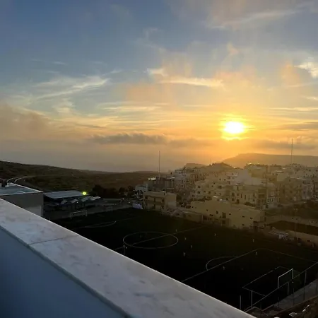 Private Pool For Your In Appartement *